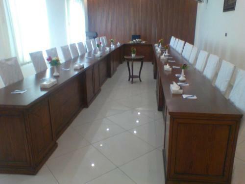 Grand Millennium Hotel