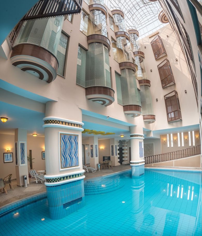 Luxus Grand Hotel