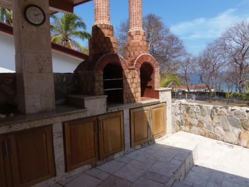 Spacious Casa Ken With Kawasaki Mule