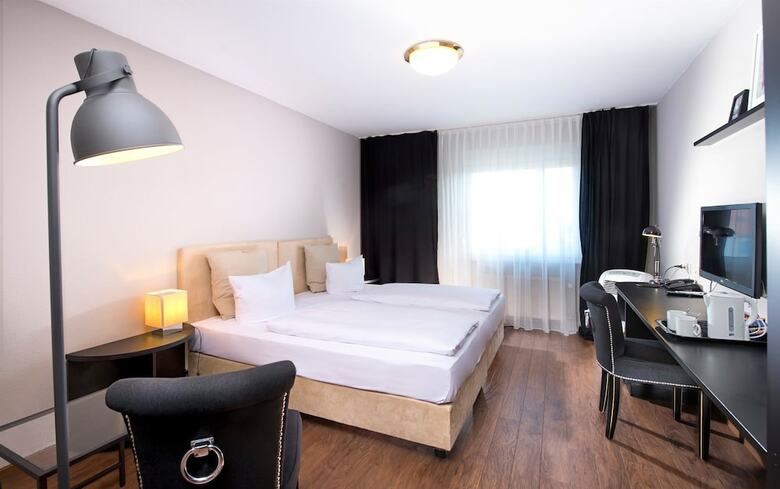 Hotel Wyndham Bremen Airport