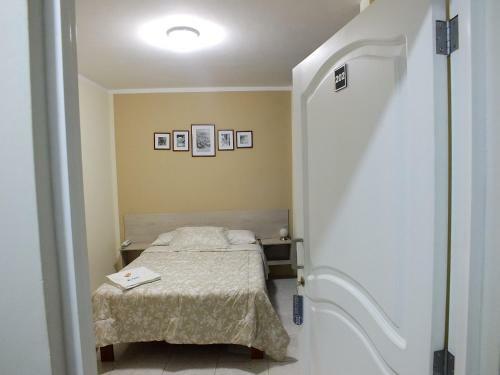 Hotel Hostal Gazu