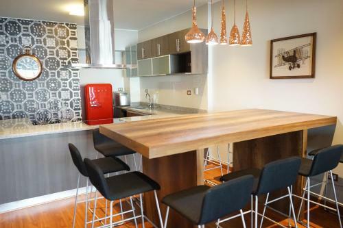 Apartamento Miraflores Luxury Rooms