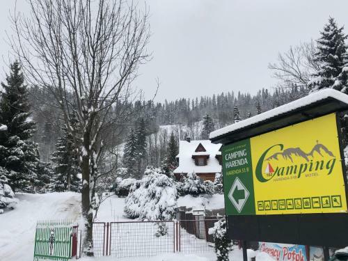 Camping Harenda Pokoje Go?cinne I Domki