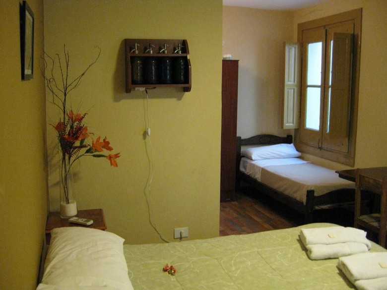 Apartamentos Sabatico Travelers Hostel