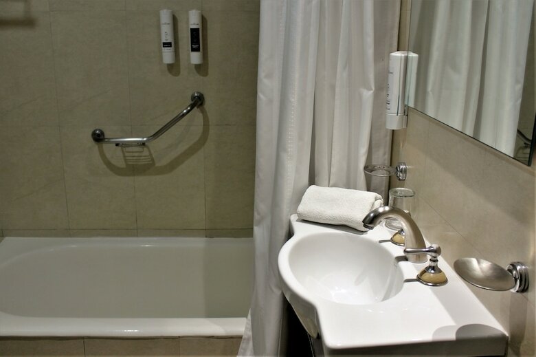 Hotel 8 De Octubre