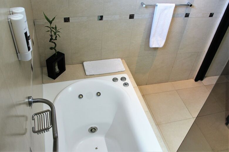 Hotel 8 De Octubre