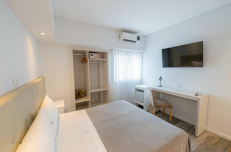 Hotel Sennac