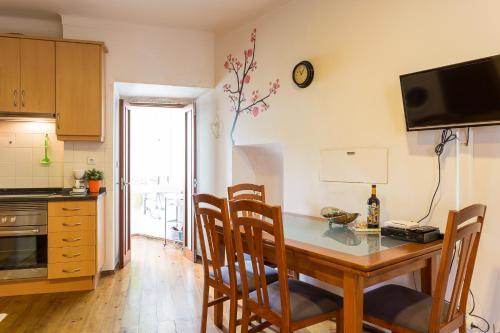Amalia Apartment