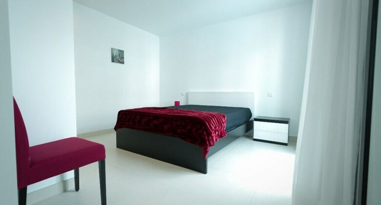 Hostal Peralux
