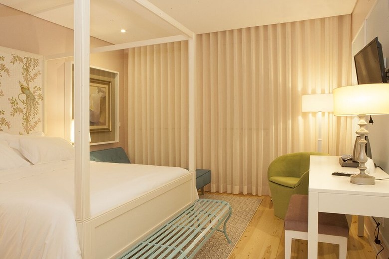 Bed & Breakfast In Porto Gallery Guesthouse