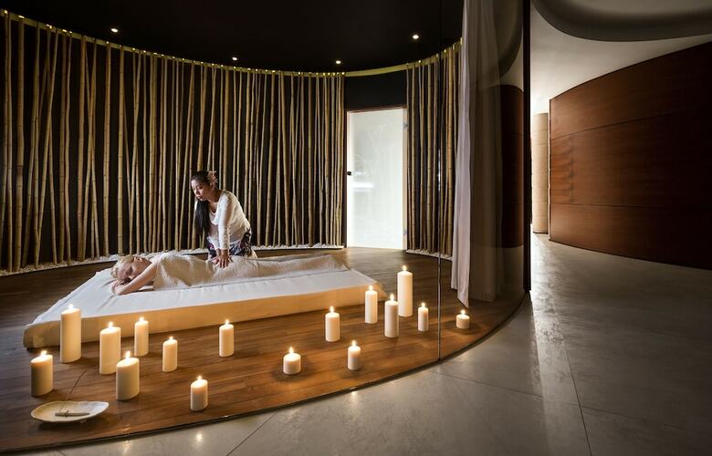 Hotel Narvil Conference & Spa