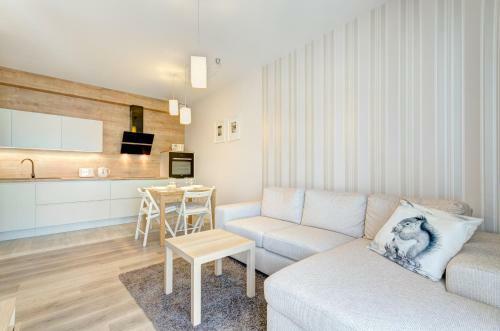Dom & House - Apartments Baltiq Plaza