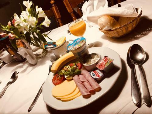 Hostal Restauracja Pensjonat Buda