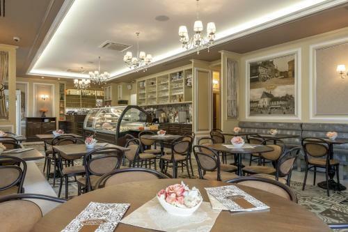 Hostal Penzion Longus