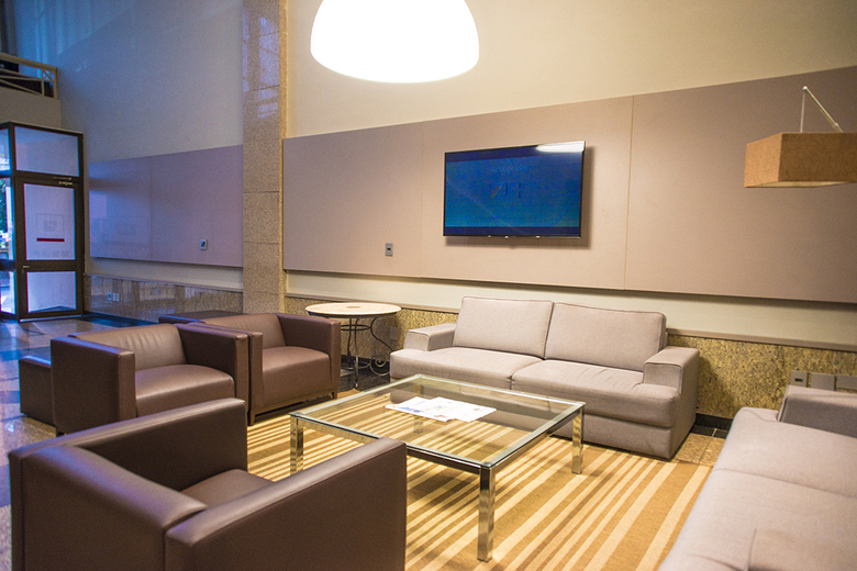 Hotel Continental Business