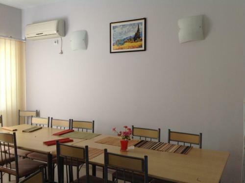 Hostal La Roze