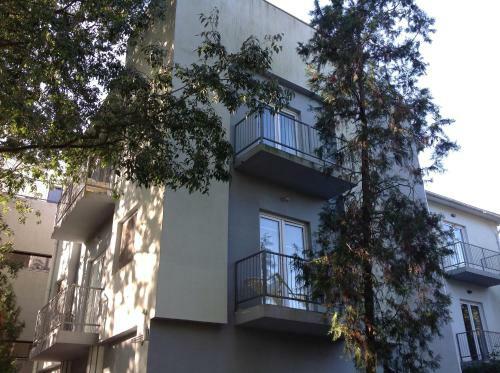 Hostal La Roze