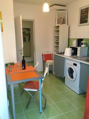 Green Apartment