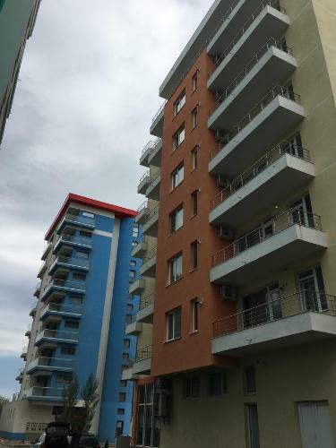 Argos Summerland Apartment