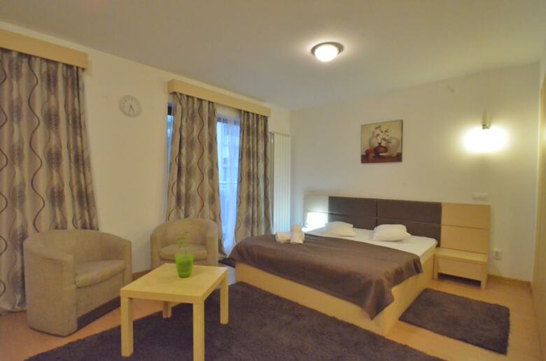 Aparthotel Decebal Residence Apartments
