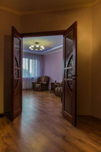 Apartment Na Latypova 58