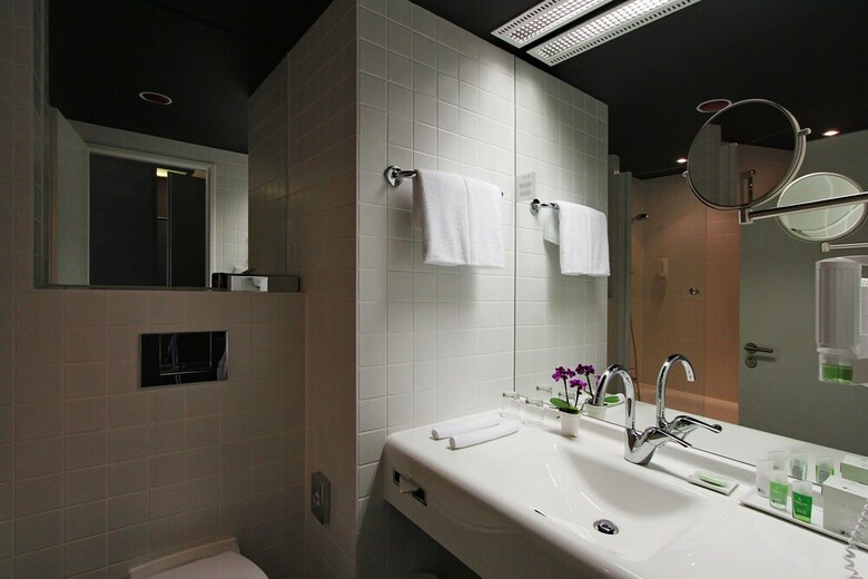Hotel Arcotel John F