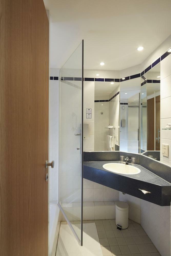 Hotel Express By Holiday Inn Hasselt