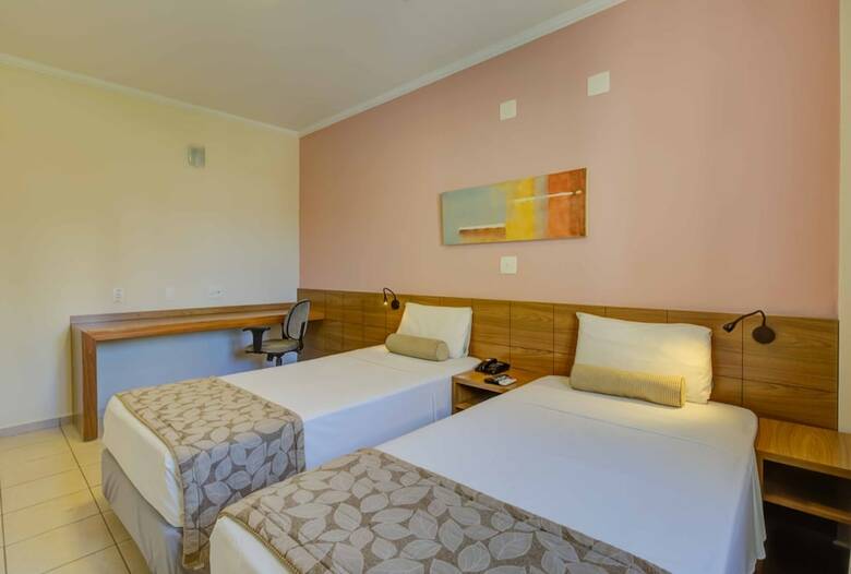 Quality Hotel Jundia�
