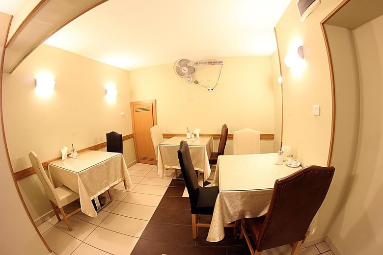 Paradise Hotel