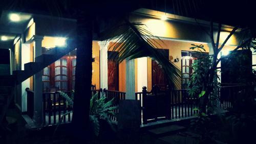 Hostal Sigiri Regal Residence
