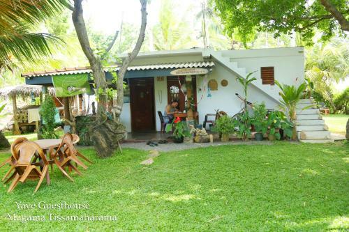 Hostal Yaye Guest House