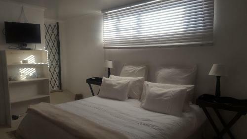 Bed & Breakfast Au Plais De Langebaan At Palm Tree Villa