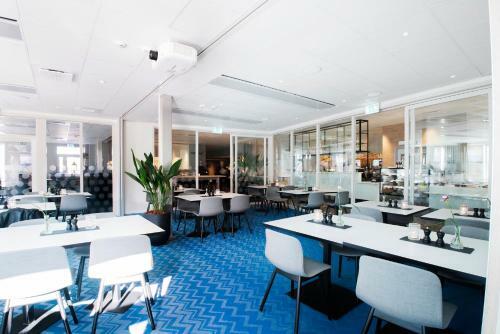Rc Hotel Sport's & Business
