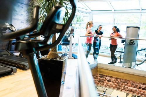 Rc Hotel Sport's & Business