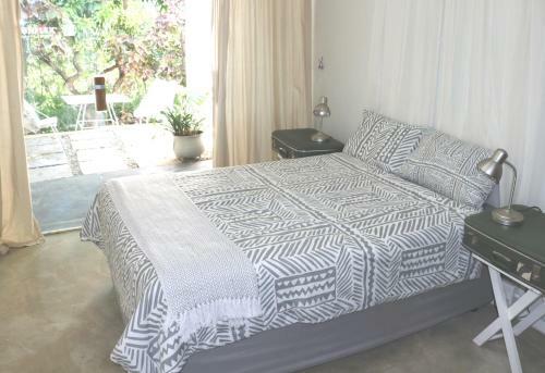 Barefoot B&B