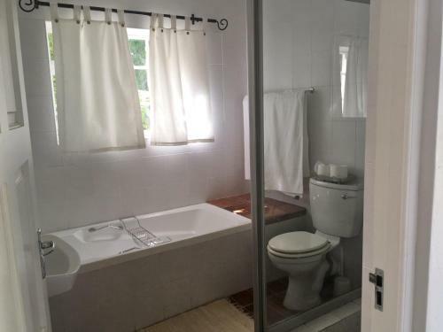 Hostal Jardin De Fees