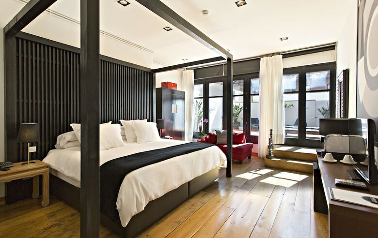 Hotel Market