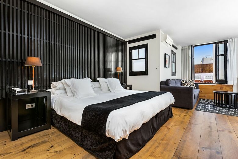 Hotel Market