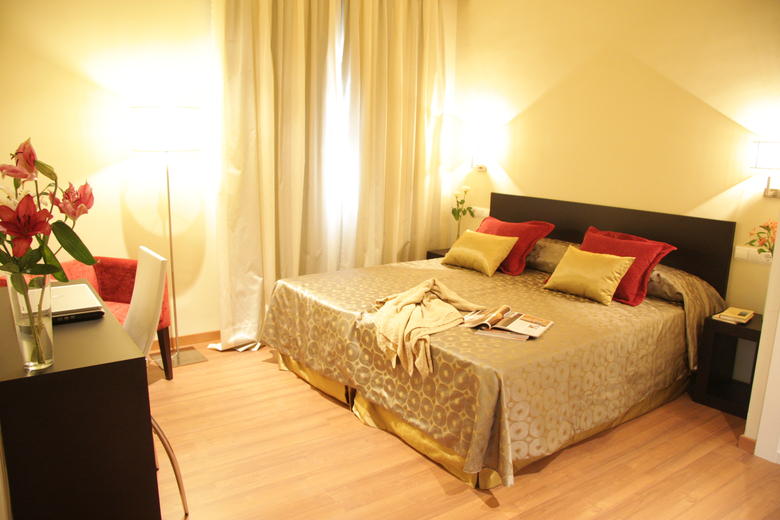 Hotel Yit El Postigo
