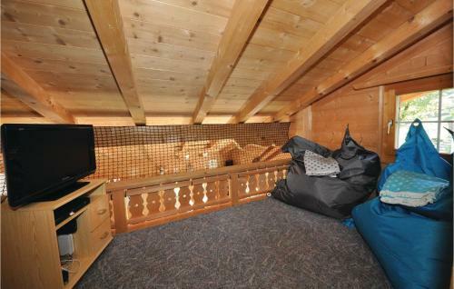 Two-bedroom Apartment In Axalp