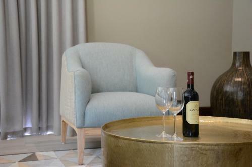 Hostal The Terraces @ Chambray Estate