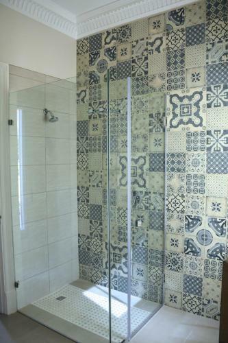 Hostal The Terraces @ Chambray Estate