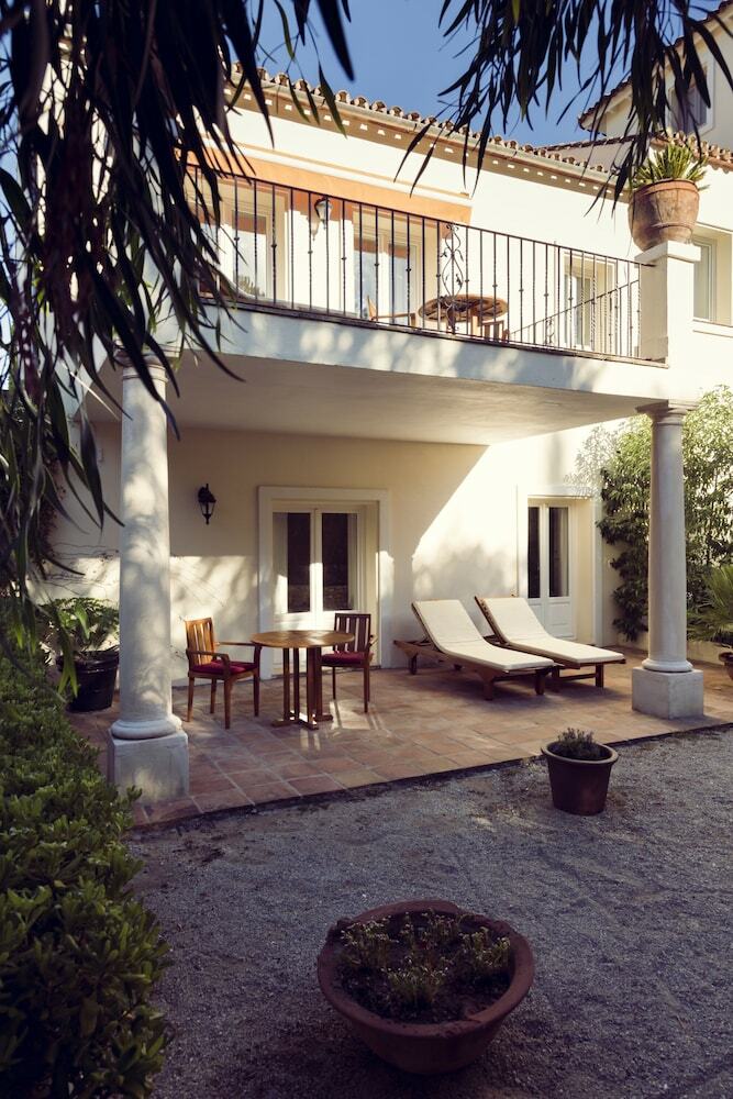 Hotel La Fuente De La Higuera