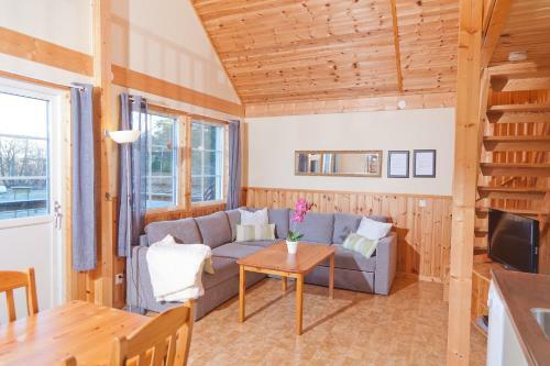 Sel�ter Camping