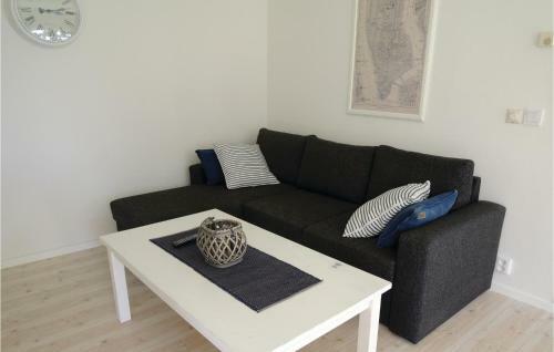 Two-bedroom Holiday Home In Varnamo