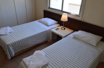 Residencia Lordos Hotel Apartments