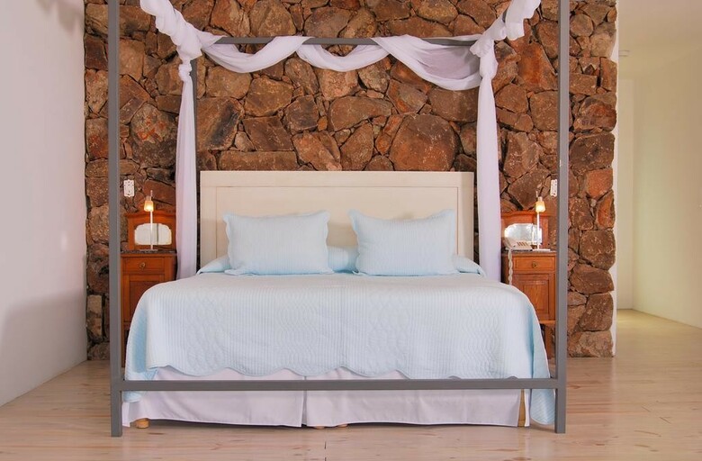 Casa Suaya Hotel