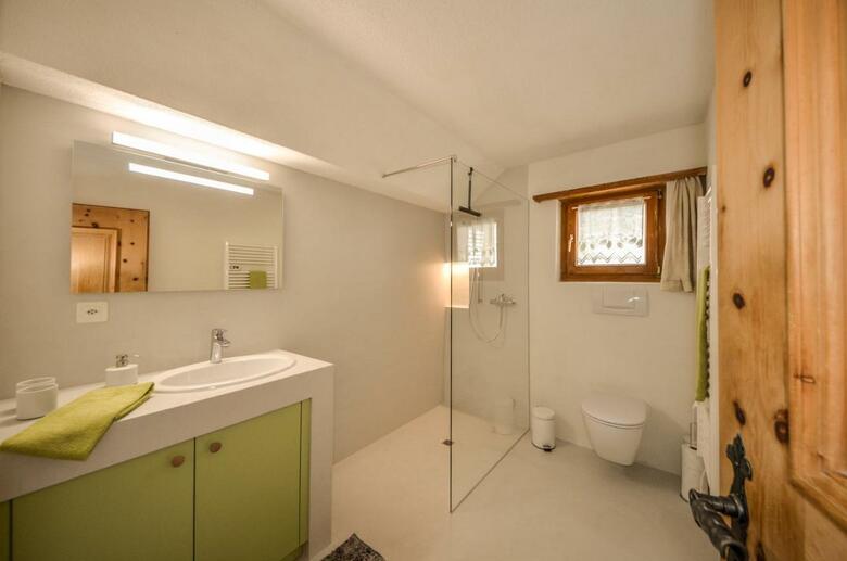 Apartamento Chasa Curtins