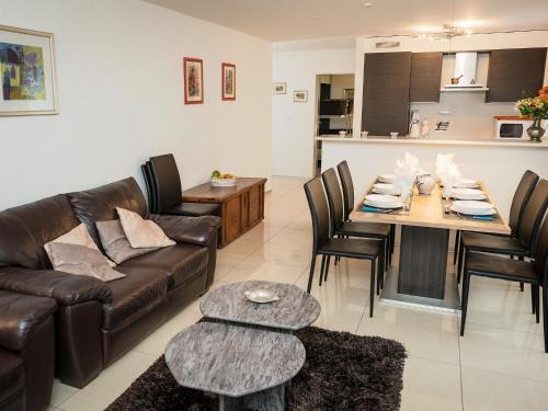 Apartment Pirata