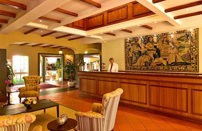 Pestana Village Garden Resort Aparthotel